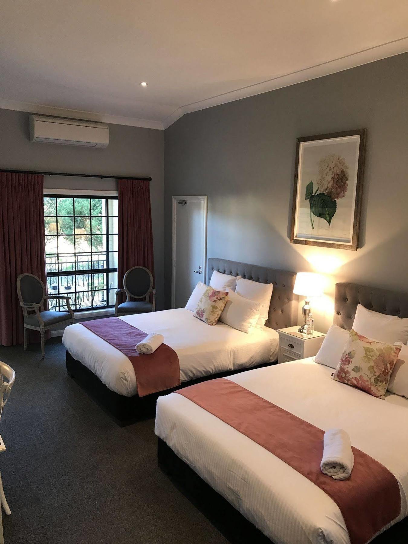 Camden Valley Inn Eksteriør bilde